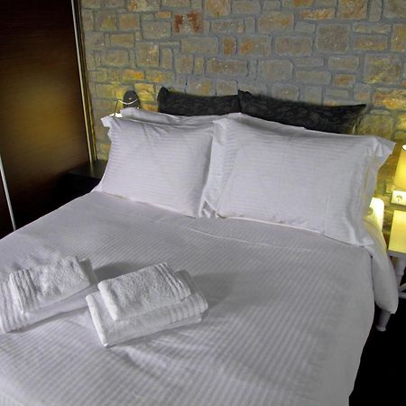 Guesthouse Diochri Kato Sinikia Trikalon Zimmer foto
